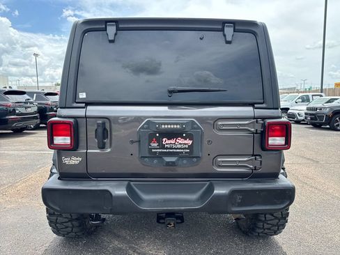 Used 2021 Jeep Wrangler Unlimited Sport AWD/4WD image 5