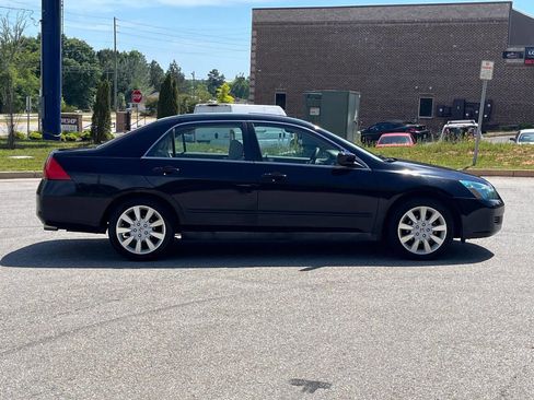 Used 2007 Honda Accord SE image 4