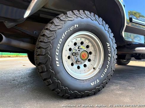 Used 1992 Ford Bronco image 11