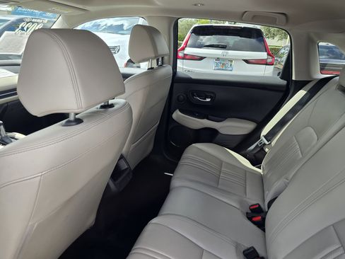 Certified 2023 Honda HR-V EX-L image 12