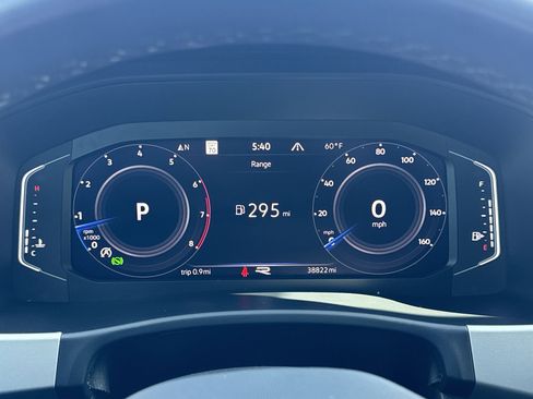 Used 2022 Volkswagen Atlas SEL Premium image 15