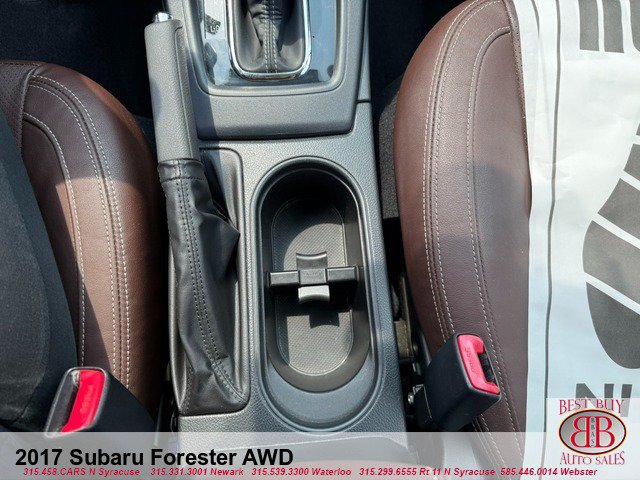 Used 2017 Subaru Forester 2.5i Touring AWD/4WD image 24