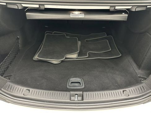 Used 2018 Mercedes-Benz E 300 image 22