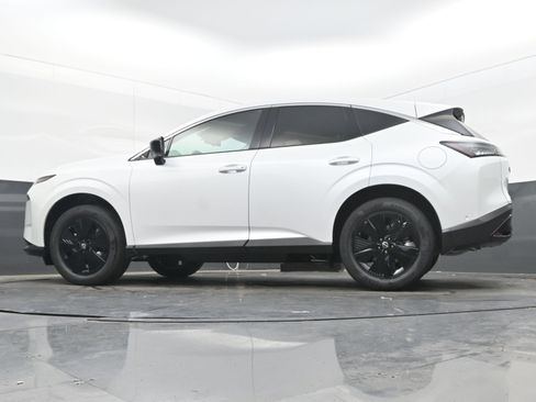 New 2025 Nissan Murano SV image 25