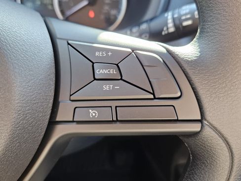 New 2025 Nissan Kicks Play S image 13