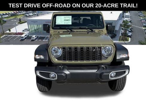 New 2026 Jeep Gladiator Sport image 9