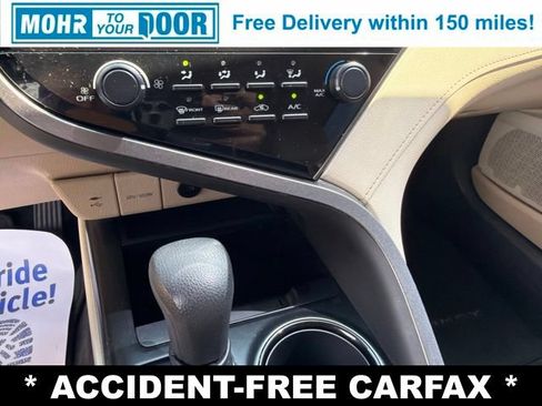 Used 2019 Toyota Camry LE w/ Carpet Mat Package FWD image 22