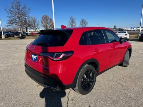 Used 2024 Honda HR-V Sport image 9