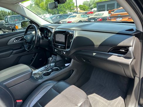 Used 2018 Chevrolet Traverse Premier w/ Redline Edition AWD/4WD image 23