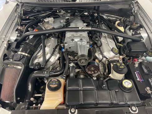 Used 2004 Ford Mustang Cobra image 27