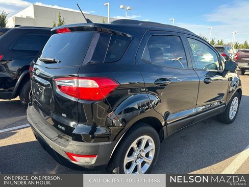 Used 2019 Ford EcoSport SE w/ SE Convenience Package image 8