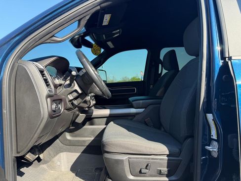 Used 2023 RAM 2500 Big Horn w/ Night Edition image 14