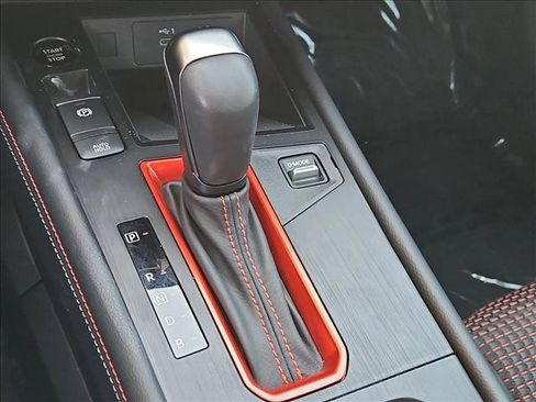 Certified 2025 Nissan Kicks SR FWD image 17