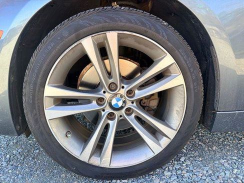 Used 2017 BMW 330i Sedan RWD image 5