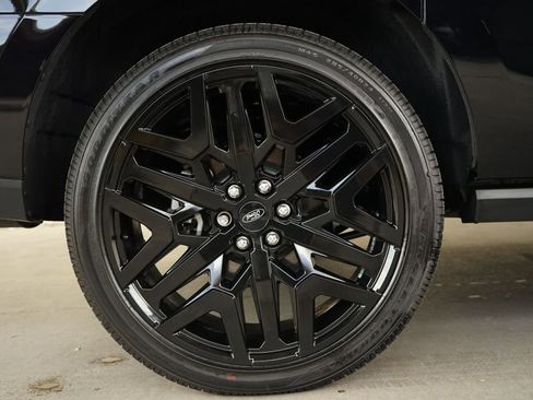 Used 2026 Ford Expedition Max Platinum w/ Stealth Performance Package AWD/4WD image 36