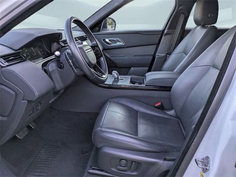 Used 2025 Land Rover Range Rover Velar Dynamic SE image 21