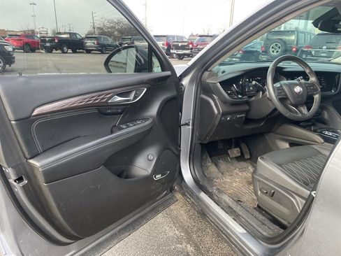 Used 2022 Buick Envision Avenir w/ Safety Package image 15
