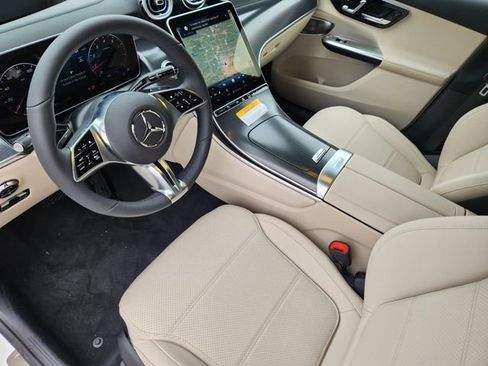 New 2026 Mercedes-Benz GLC 300 4MATIC image 7