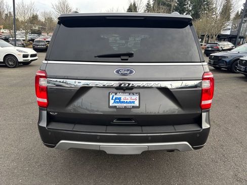 Used 2021 Ford Expedition XLT image 6