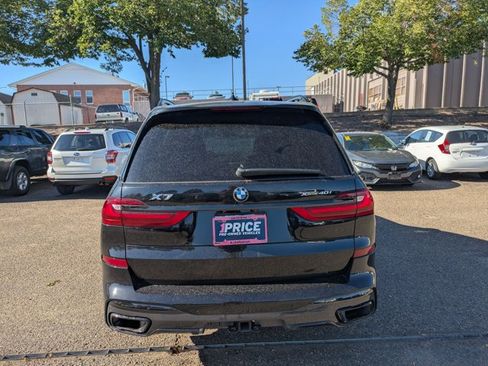 Used 2021 BMW X7 xDrive40i w/ M Sport Package AWD/4WD image 6