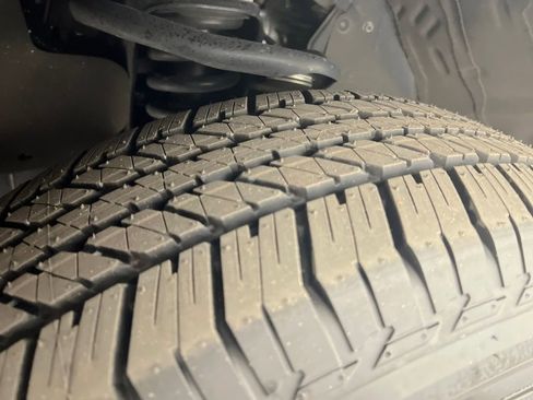 Used 2024 Toyota 4Runner TRD Off-Road Premium image 32