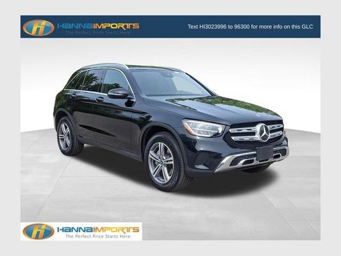 Used 2022 Mercedes-Benz GLC 300 4MATIC image 1