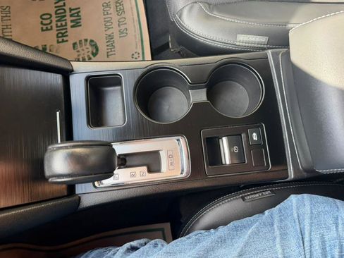 Used 2015 Subaru Legacy 2.5i Limited image 19