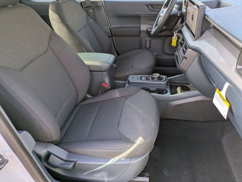 New 2025 Ford Maverick XL w/ Equipment Group 101A image 19