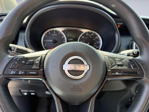 Used 2023 Nissan Kicks S FWD image 29