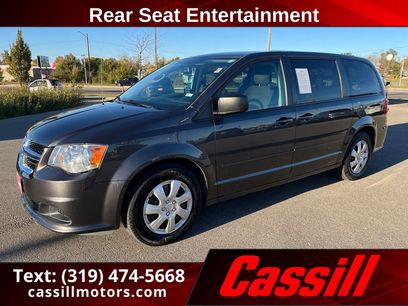 Used 2017 Dodge Grand Caravan SE w/ UConnect Hands-Free Group
