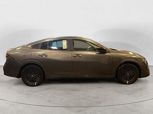 New 2026 Nissan Sentra SV w/ SV Convenience Package image 6