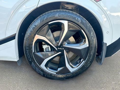 Certified 2023 Kia EV6 GT-Line image 32