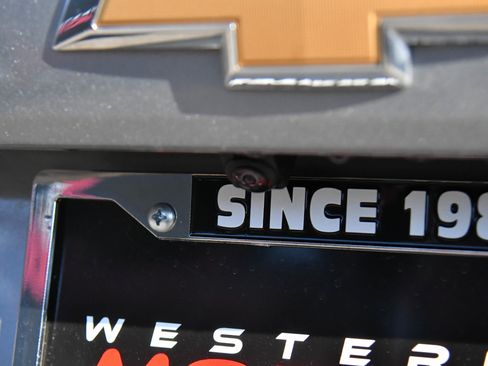 Used 2025 Chevrolet Trax LT w/ LT Convenience Package image 37