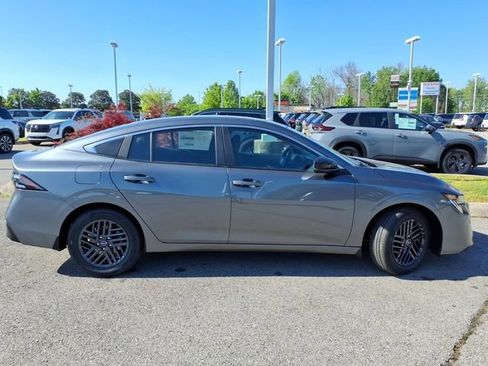 New 2026 Nissan Sentra SV FWD image 2