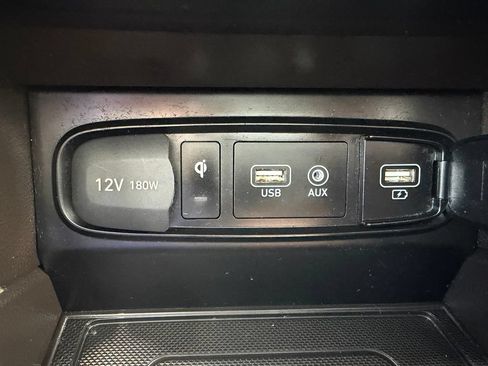 Used 2020 Hyundai Santa Fe Limited AWD/4WD image 23
