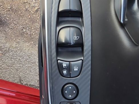 Used 2024 Nissan Sentra SR w/ SR Premium Package image 21