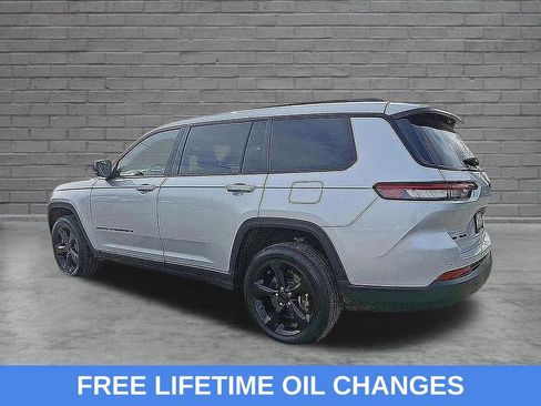 Certified 2021 Jeep Grand Cherokee L Laredo AWD/4WD image 10