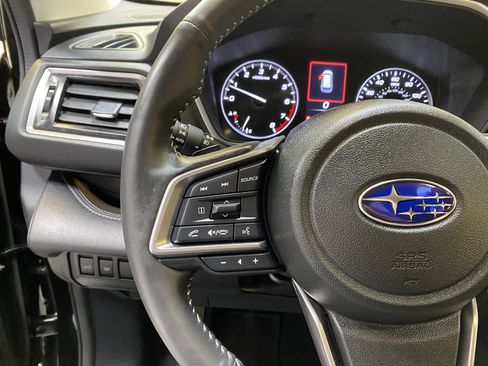 Used 2025 Subaru Ascent Touring w/ Popular Package #2 image 35