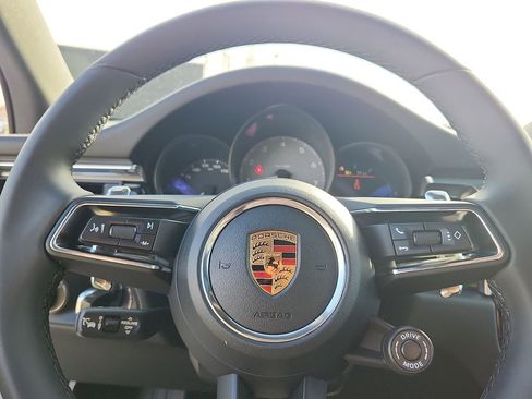New 2026 Porsche Macan S image 17