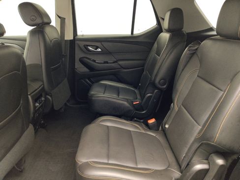 Used 2019 Chevrolet Traverse Premier w/ Redline Edition FWD image 18