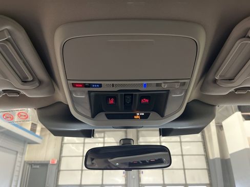 Used 2024 Subaru Forester Limited image 26