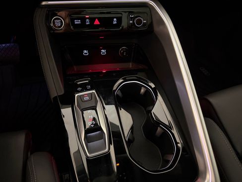 Certified 2025 Audi Q5 Premium w/ Premium Plus AWD/4WD image 25