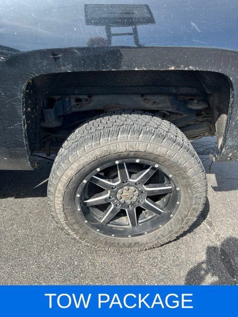 Used 2016 Chevrolet Silverado 3500 LTZ w/ Duramax Plus Package AWD/4WD image 3