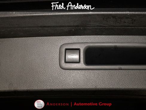 Used 2022 Toyota Highlander XLE FWD image 6