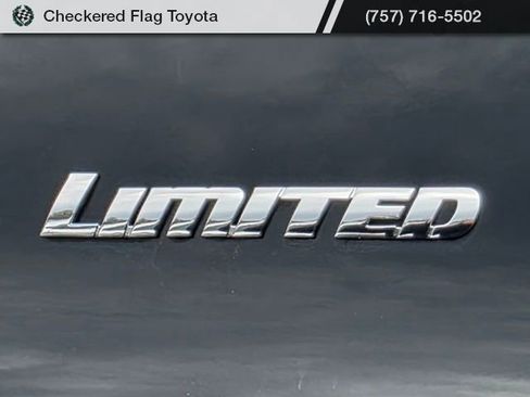 Used 2023 Toyota 4Runner Limited image 8
