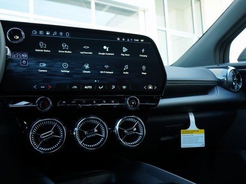 New 2026 Chevrolet Blazer EV LT image 18