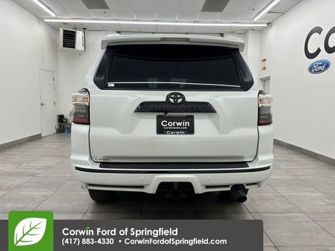 Used 2024 Toyota 4Runner Limited image 4