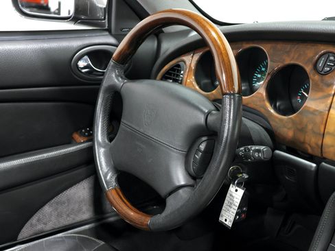 Used 2001 Jaguar XK8 Convertible RWD image 49