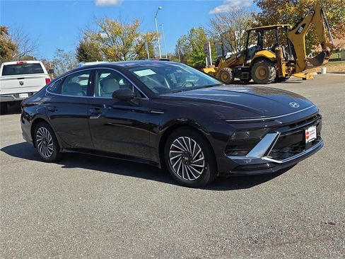 New 2026 Hyundai Sonata SEL image 2