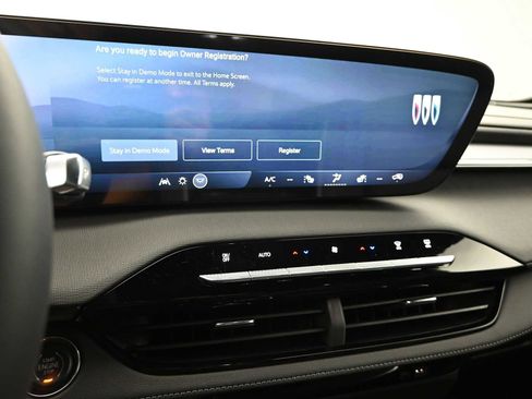 New 2026 Buick Enclave Sport Touring w/ Power Package image 17